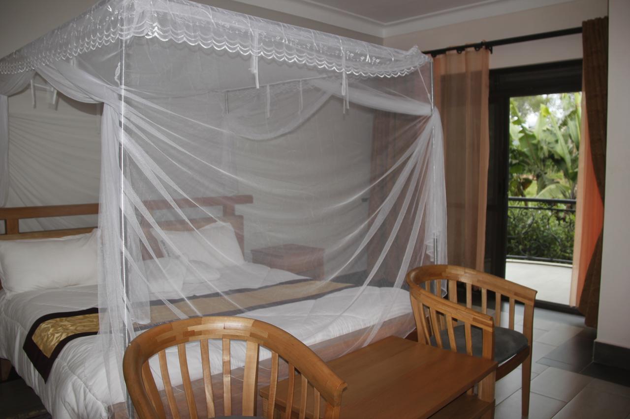 Cepha'S Inn Kabale المظهر الخارجي الصورة