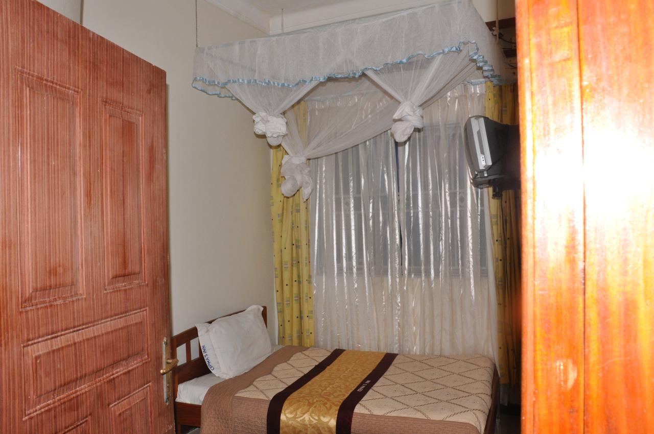 Cepha'S Inn Kabale المظهر الخارجي الصورة