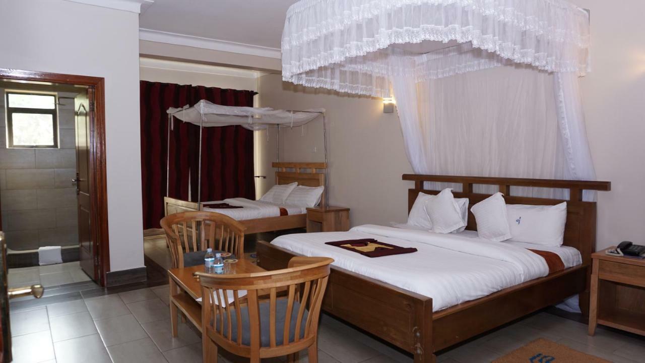 Cepha'S Inn Kabale المظهر الخارجي الصورة